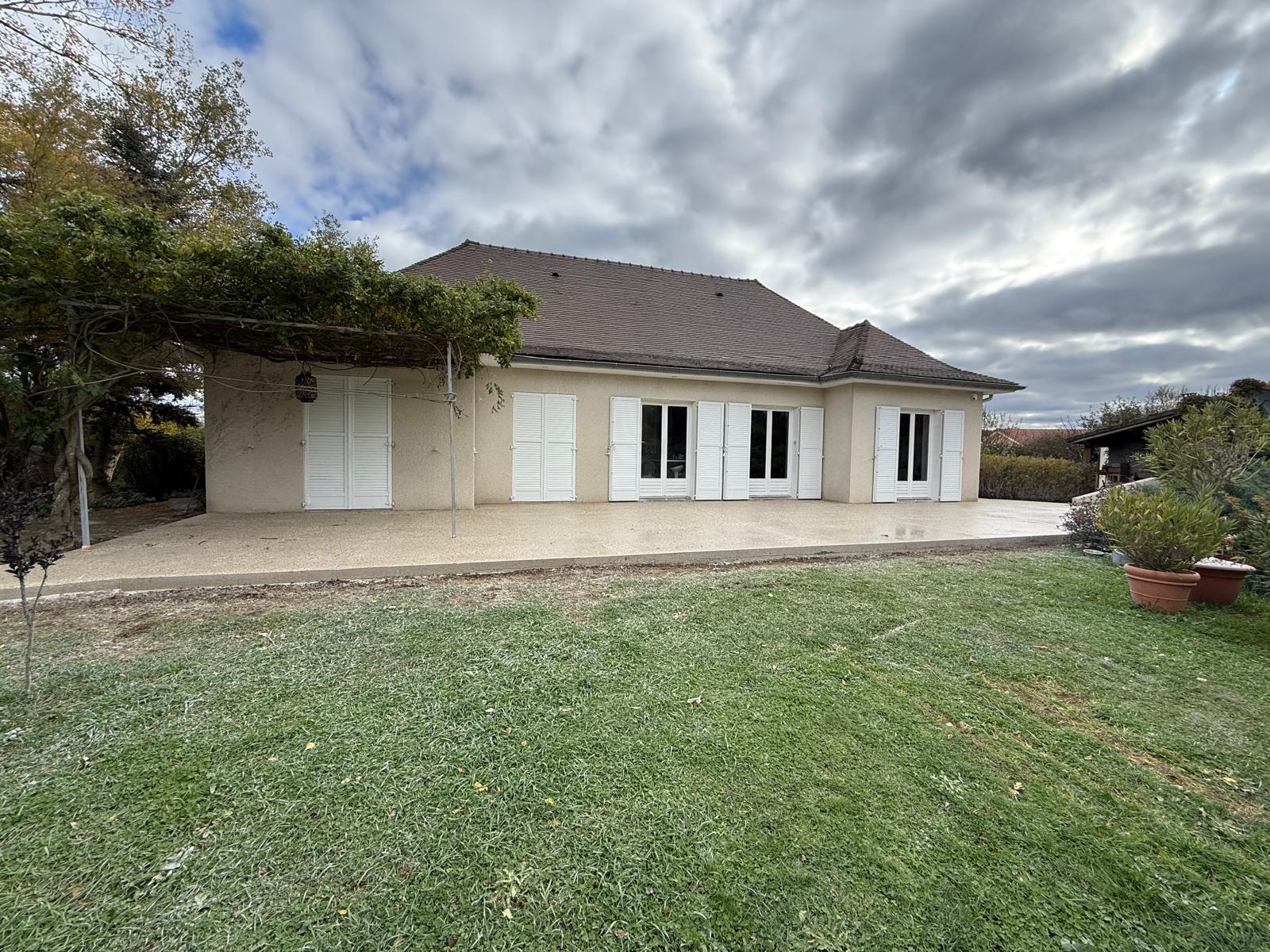 WhatsApp Image 2025-11-28 à 16.21.03_de5ba483