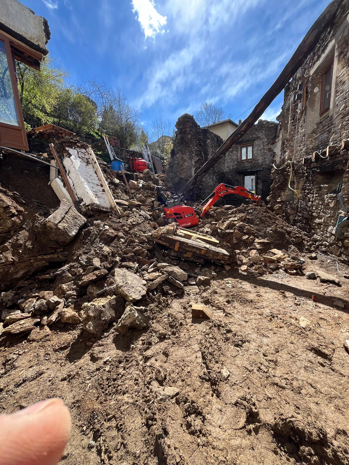 WhatsApp Image 2025-11-29 at 10.39.50 (1)